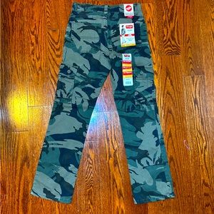 Wrangler Boys Camo Cargo Pants NWT Sz 12